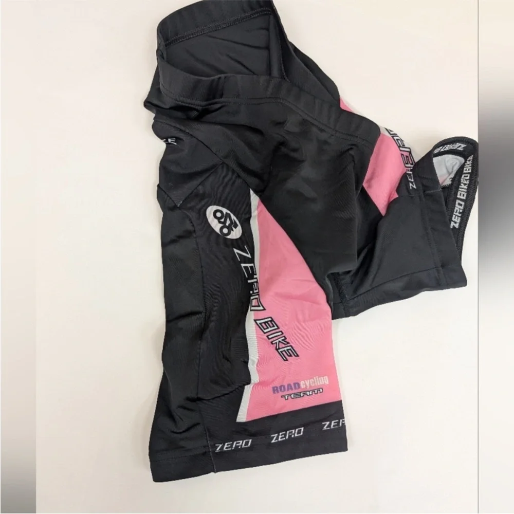 WOMENS BLACK AND PINK CYCLING BIKING ATHLETIC SHORTS SZ MED INDOOR CYCLING CLASS